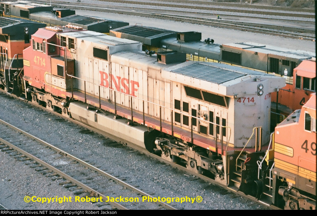 Stored BNSF locos!!!!